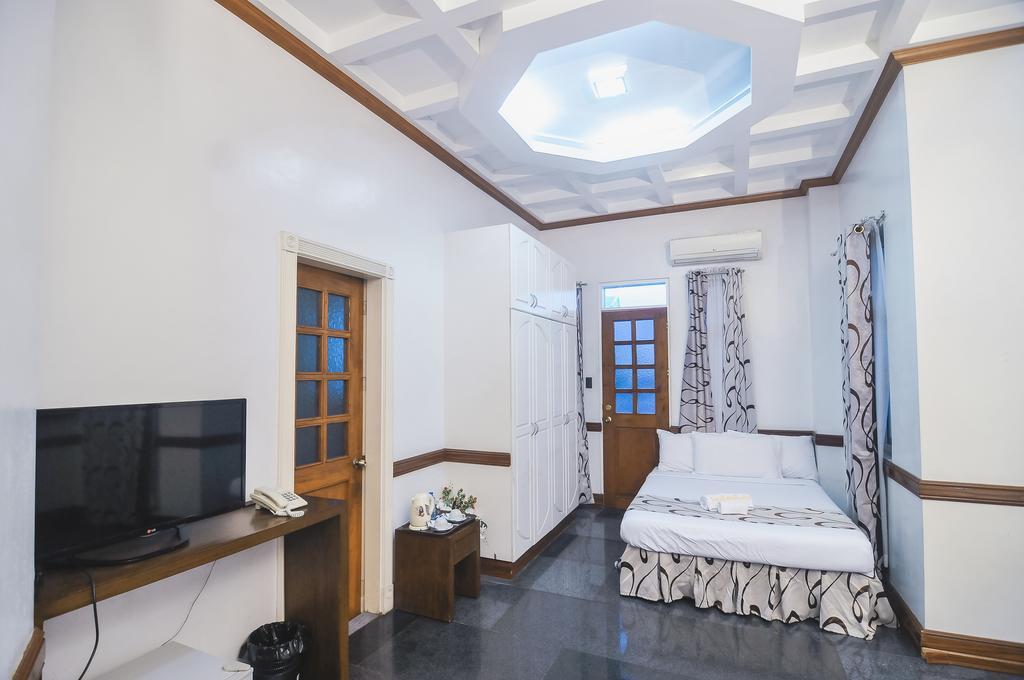 Villa Jhoana Resort Angono Εξωτερικό φωτογραφία