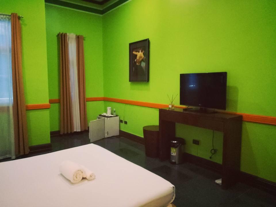 Villa Jhoana Resort Angono Εξωτερικό φωτογραφία
